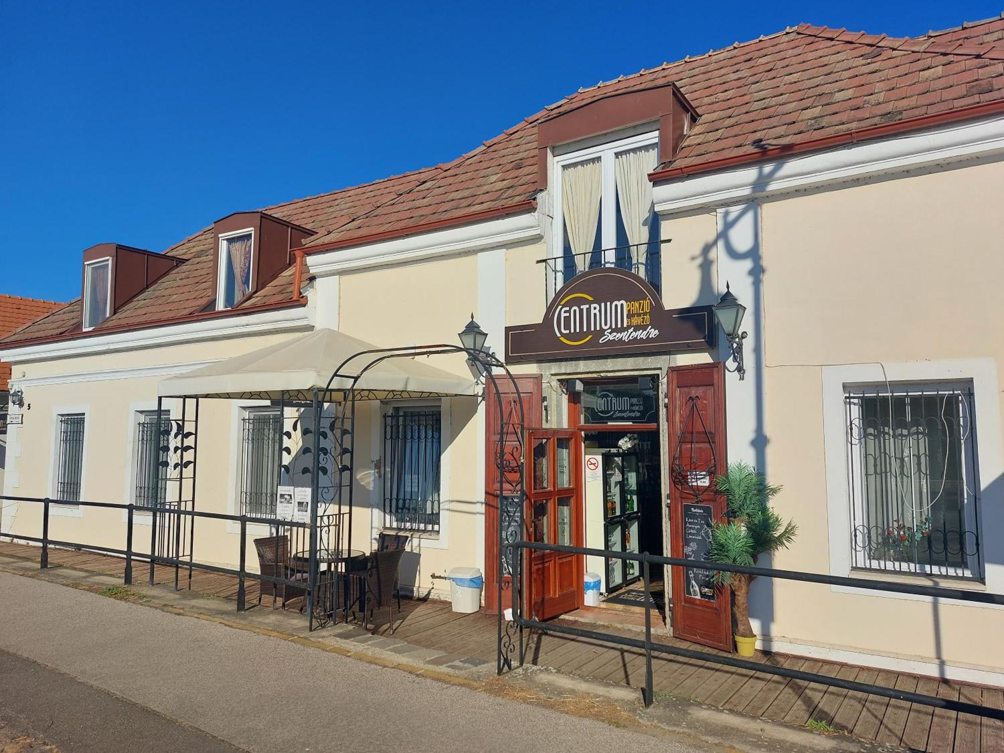 Centrum Panzio Szentendre Exterior foto